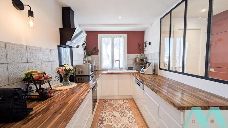 Maison - 100 m² - 4 pièces