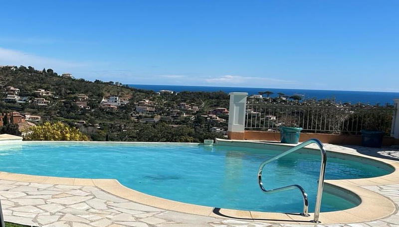 Villa - 147 m² - 5 pièces