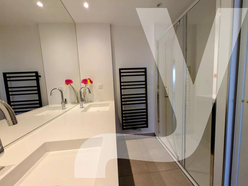 Appartement - 106 m² - 4 pièces