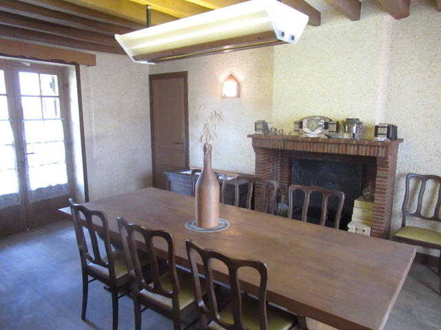 Maison - 96 m² - 4 pièces