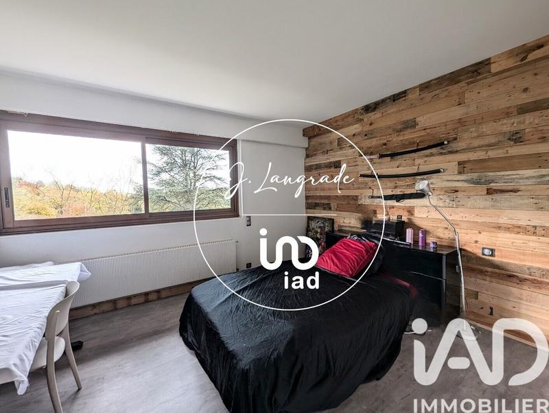 Maison - 200 m² - 7 pièces