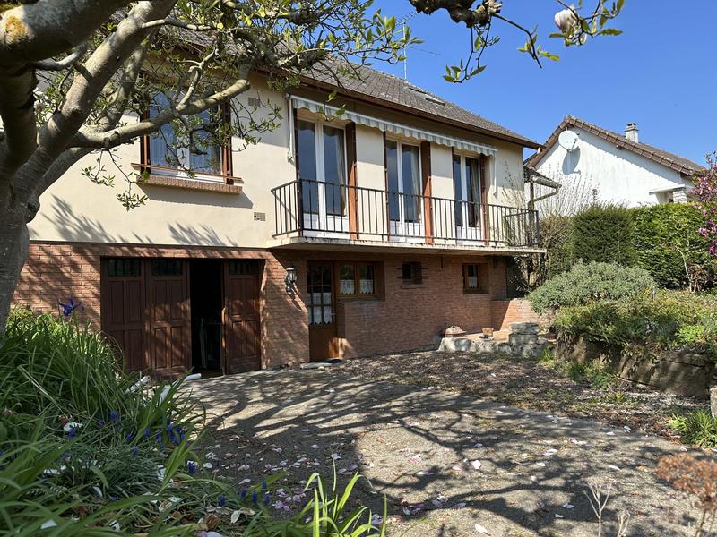 Maison - 189 m² - 7 pièces