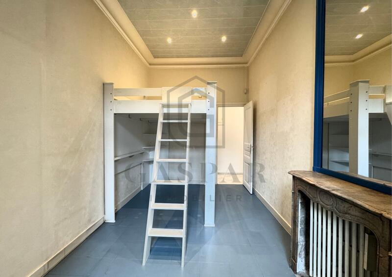 Appartement - 102 m² - 3 pièces