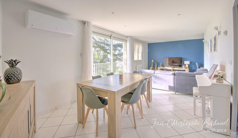 Appartement - 93 m² - 4 pièces