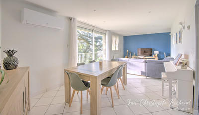 Appartement - 93 m² - 4 pièces