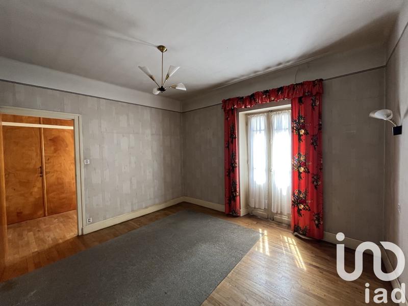 Maison - 115 m² - 8 pièces