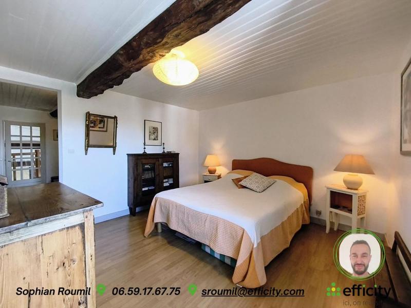 Maison - 147 m² - 7 pièces