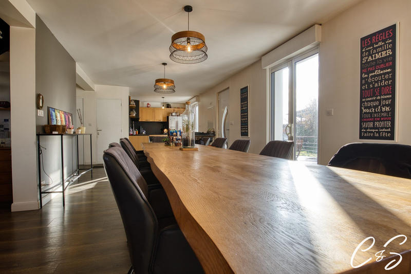 Maison - 126 m² - 5 pièces