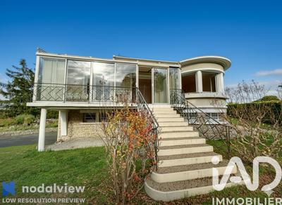 Maison - 101 m² - 5 pièces