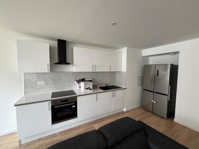 Appartement - 100 m² - 5 pièces