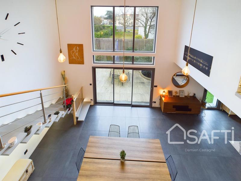 Maison - 140 m² - 4 pièces