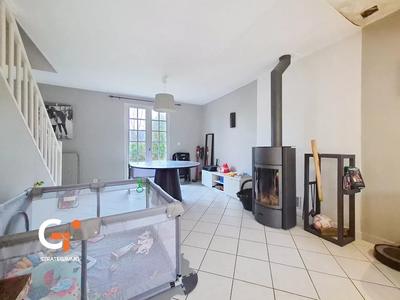 Maison - 110 m² - 6 pièces