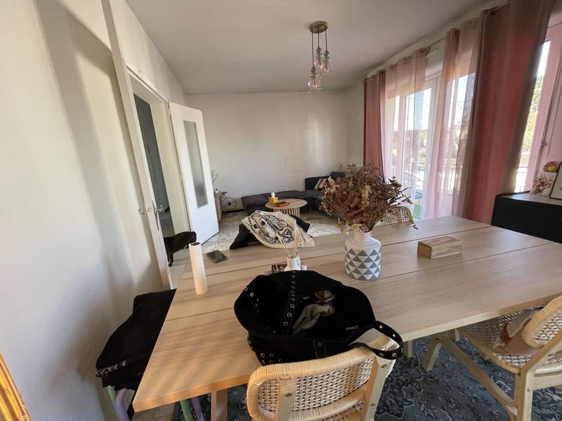 Appartement - 80 m² - 4 pièces