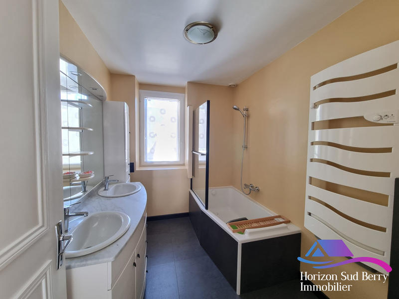 Maison - 175 m² - 6 pièces