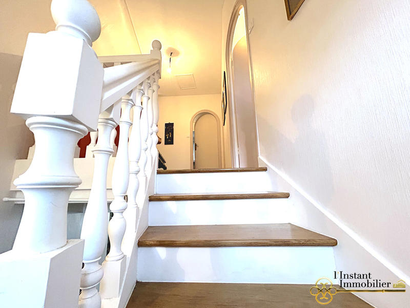 Maison - 140 m² - 6 pièces