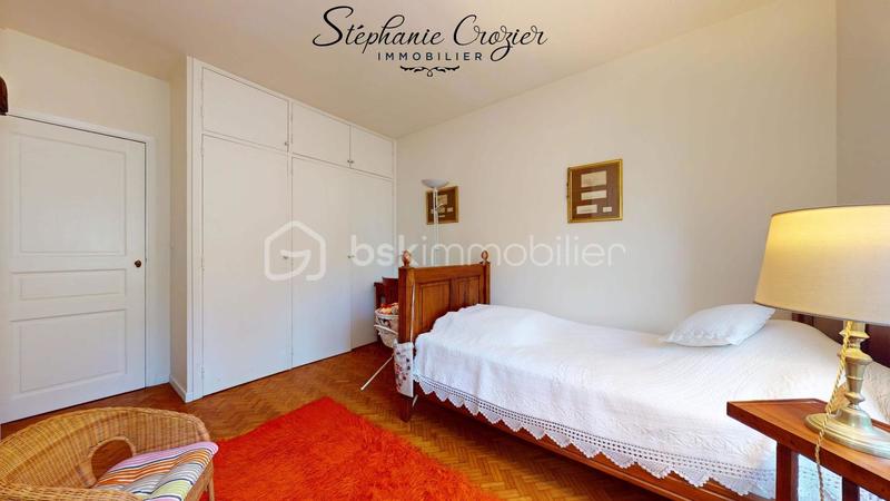 Maison de maîtres - 366 m² - 10 pièces