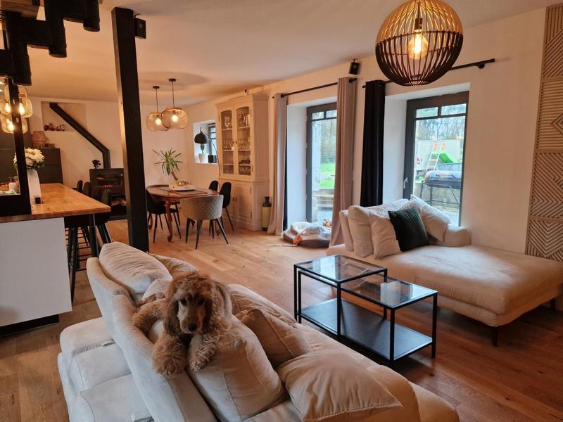 Chaumière - 134 m² - 4 pièces