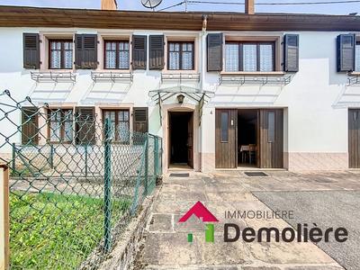 Maison - 212 m² - 7 pièces