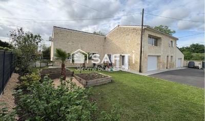 Villa - 209 m² - 6 pièces