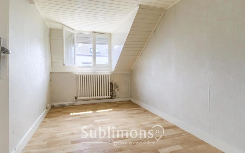 Maison traditionnelle - 91 m² - 5 pièces