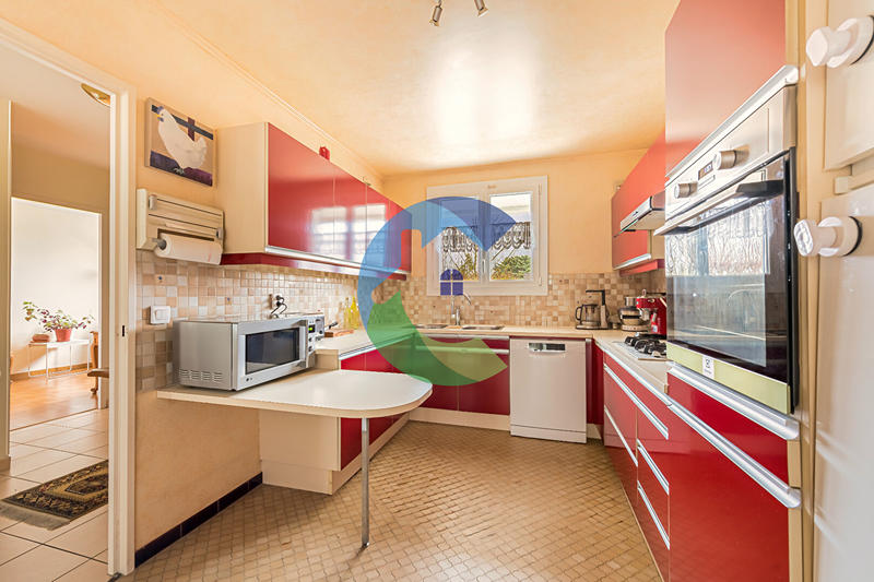 Maison - 170 m² - 7 pièces