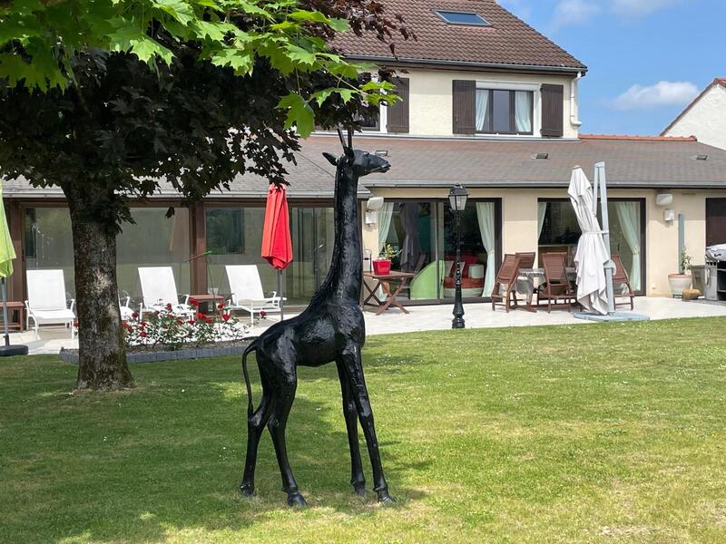 Villa - 230 m² - 8 pièces