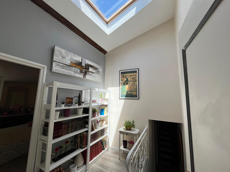 Appartement - 118 m² - 6 pièces