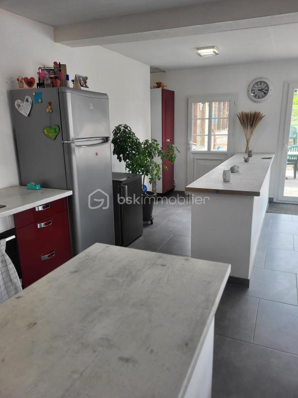 Maison - 179 m² - 8 pièces