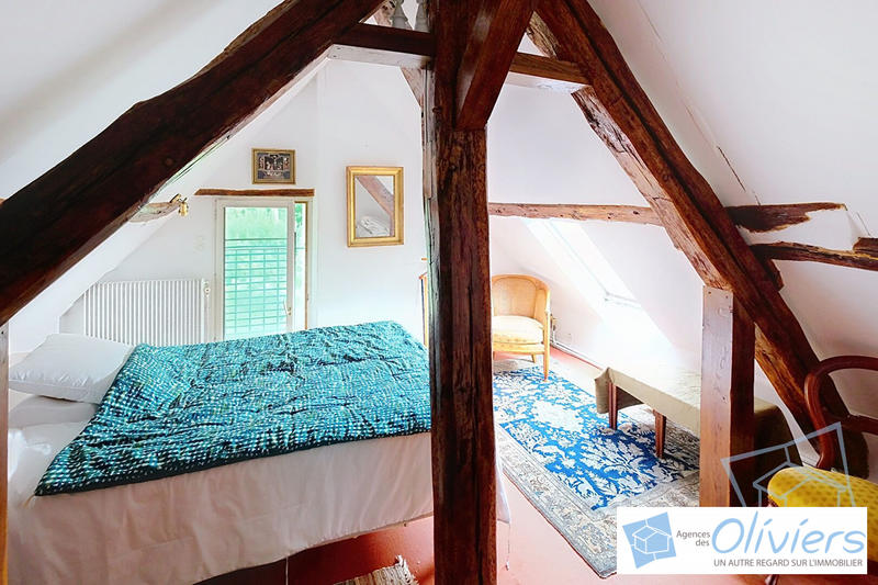 Maison - 190 m² - 10 pièces