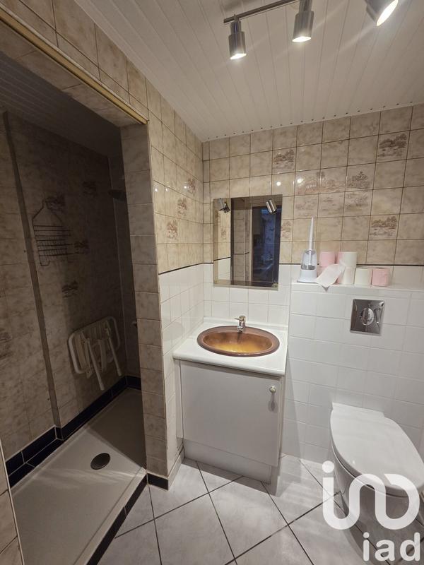 Maison - 180 m² - 6 pièces