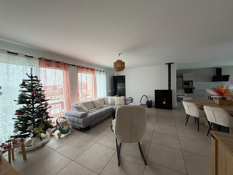 Maison - 105 m² - 5 pièces