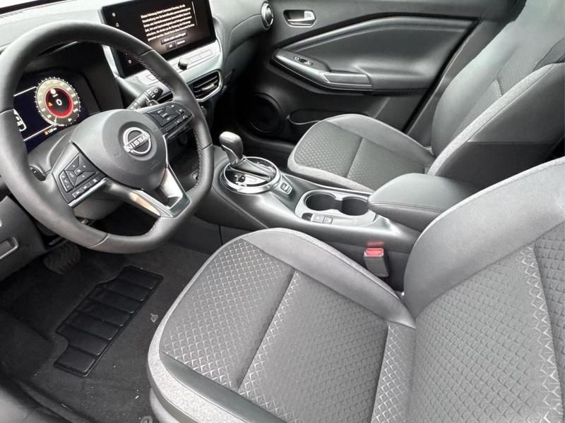 Nissan Juke II (2) 1.6 Hybrid 143 n-Connecta