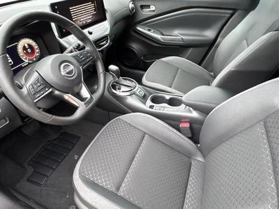 Nissan Juke II (2) 1.6 Hybrid 143 n-Connecta