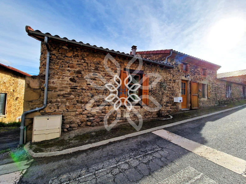 Maison de village - 70 m² - 3 pièces