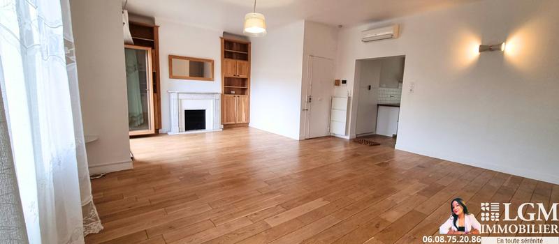 Appartement - 90 m² - 3 pièces