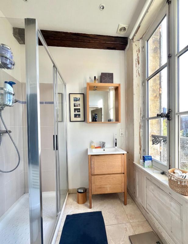 Propriété - 288 m² - 10 pièces