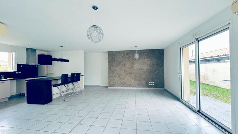 Maison - 83 m² - 4 pièces