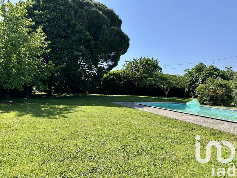 Maison - 190 m² - 9 pièces