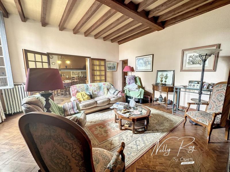 Maison - 350 m² - 8 pièces