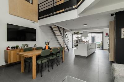 Maison d'architecte - 130 m² - 6 pièces