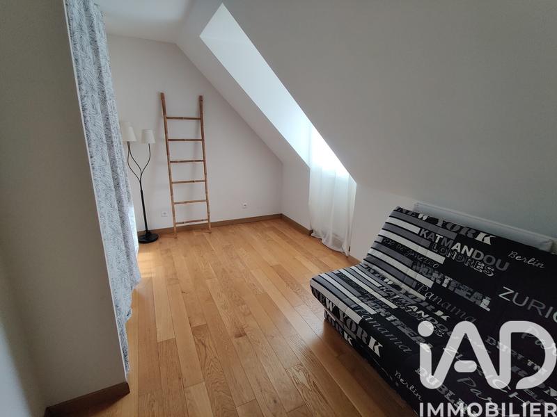 Maison - 97 m² - 5 pièces
