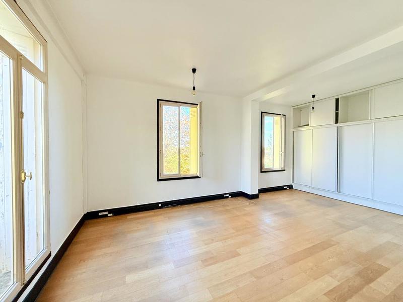 Bureau - 500 m² - 16 pièces