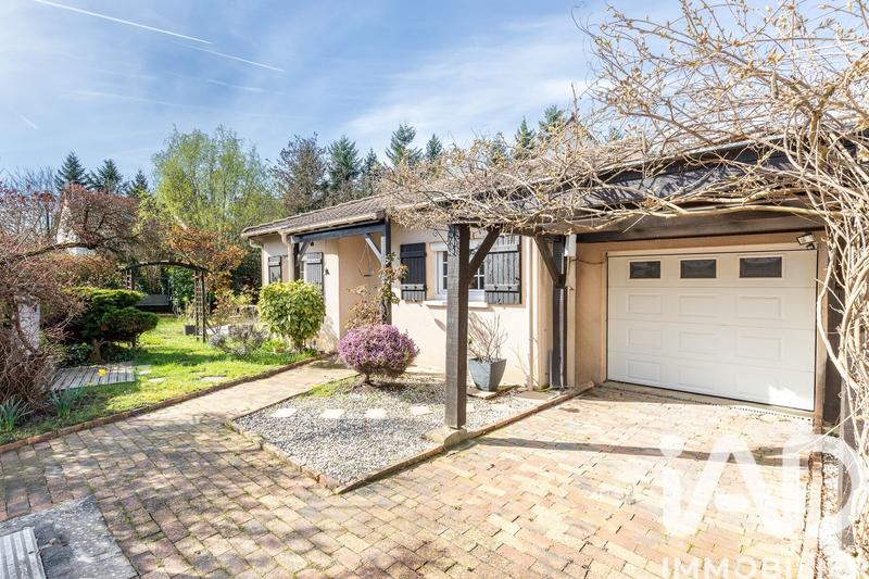 Maison - 104 m² - 5 pièces