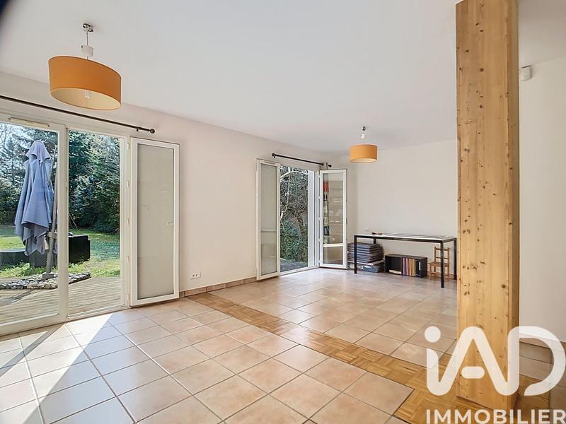 Maison - 224 m² - 7 pièces