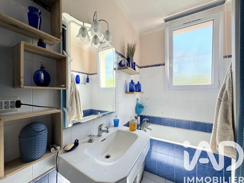 Maison - 142 m² - 6 pièces