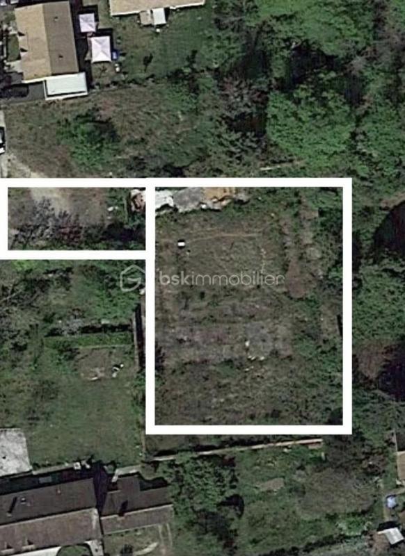 Terrain constructible - 1 849 m²
