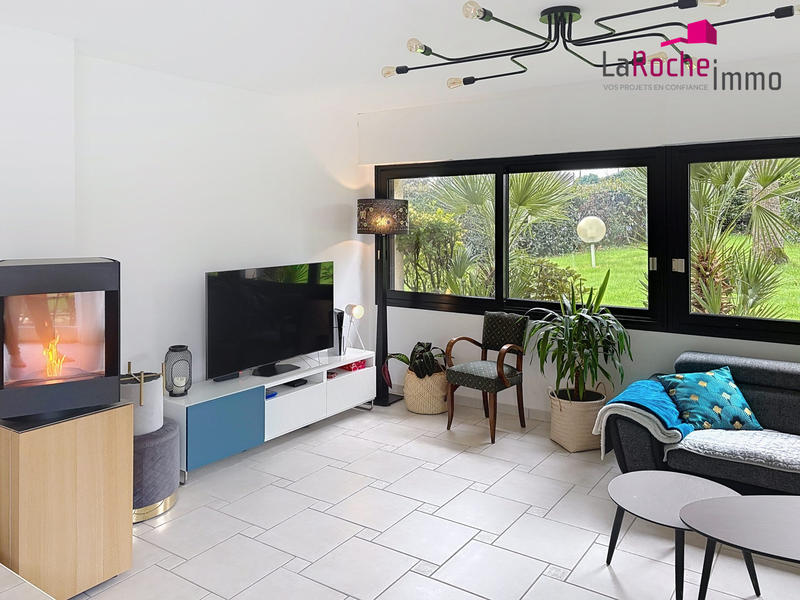 Maison - 159 m² - 6 pièces