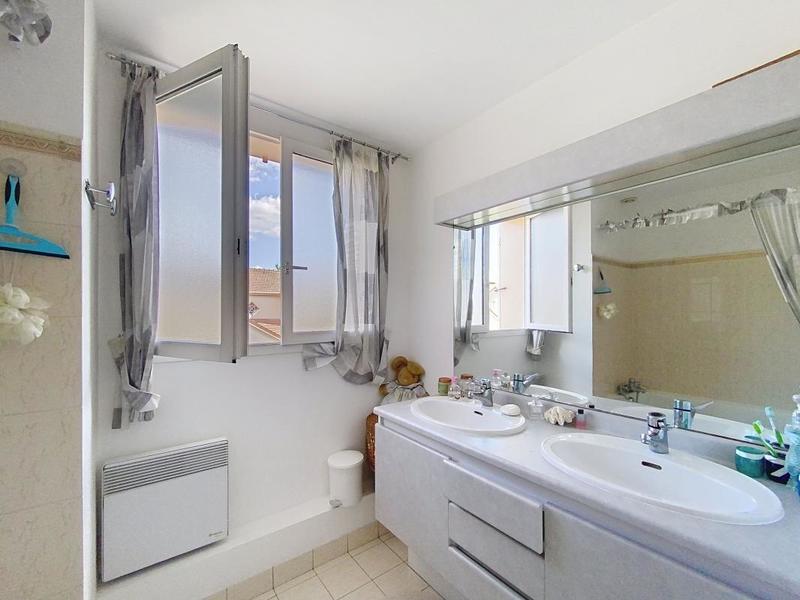 Maison - 164 m² - 5 pièces