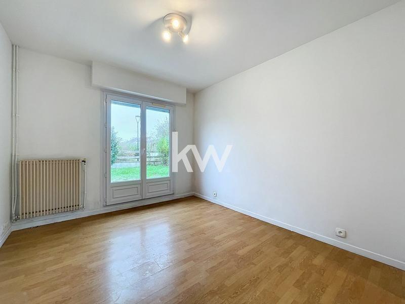 Pavillon - 92 m² - 5 pièces