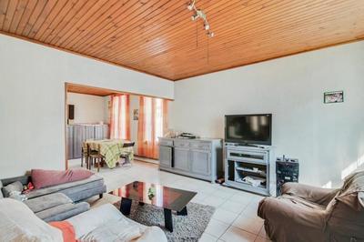 Maison - 170 m² - 8 pièces